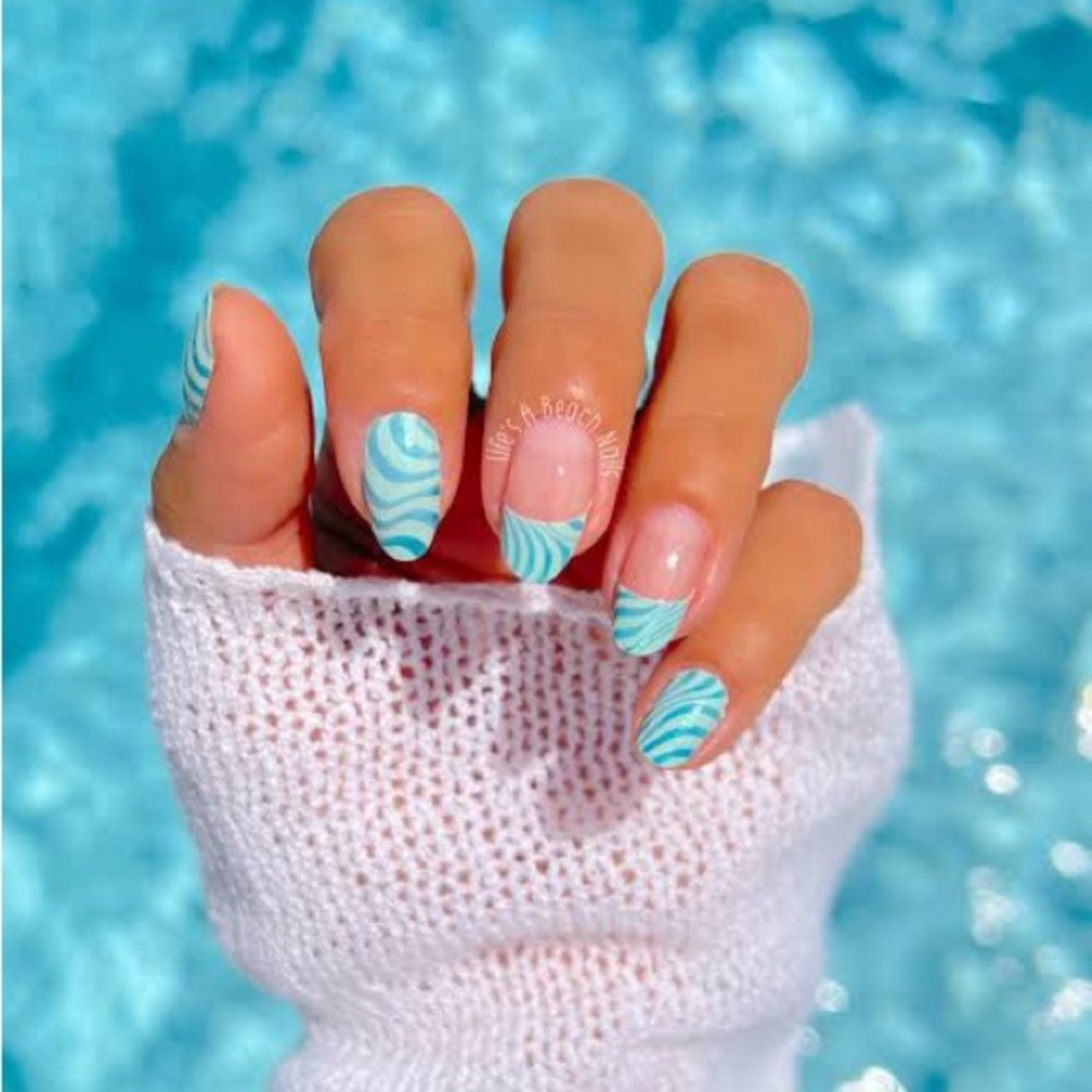 B2G1 CAPRI, BABY Color Street Nail Strips